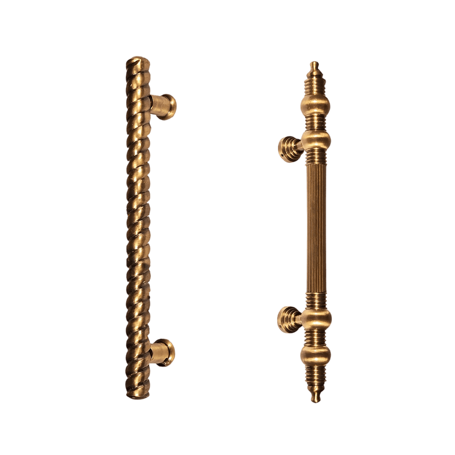 FANCY BRASS DOOR HANDLE (ANTIQUE)